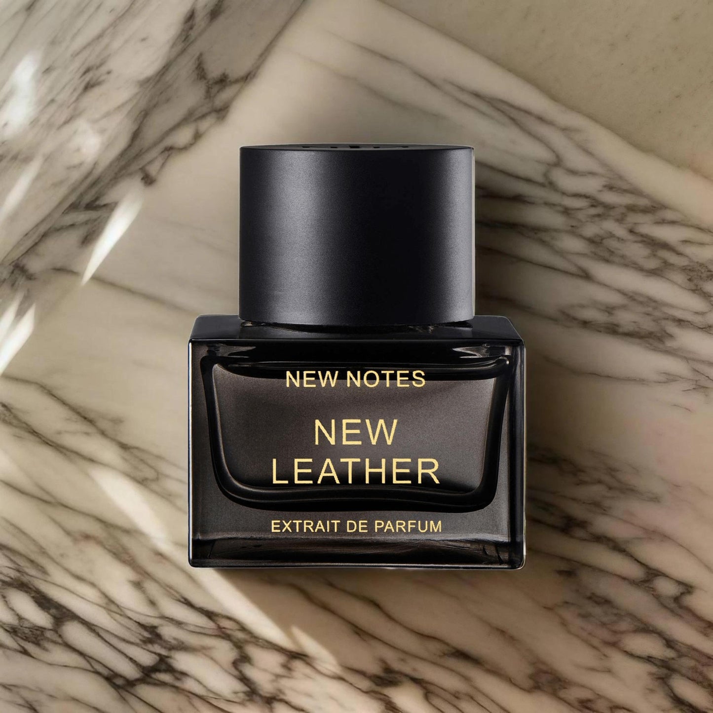 NEW NOTES New Leather Extrait de Parfum